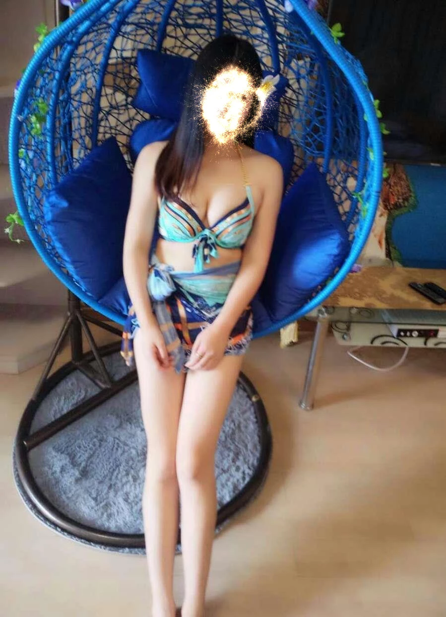骚逼毛多多