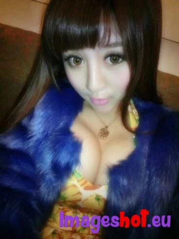 （花式Sm捆绑）喜欢捆绑的骚逼卖酒女，一脸的享受