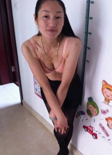小嫂子下面好吃[13P]