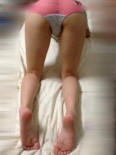 女友大姊带我和女友去见世面