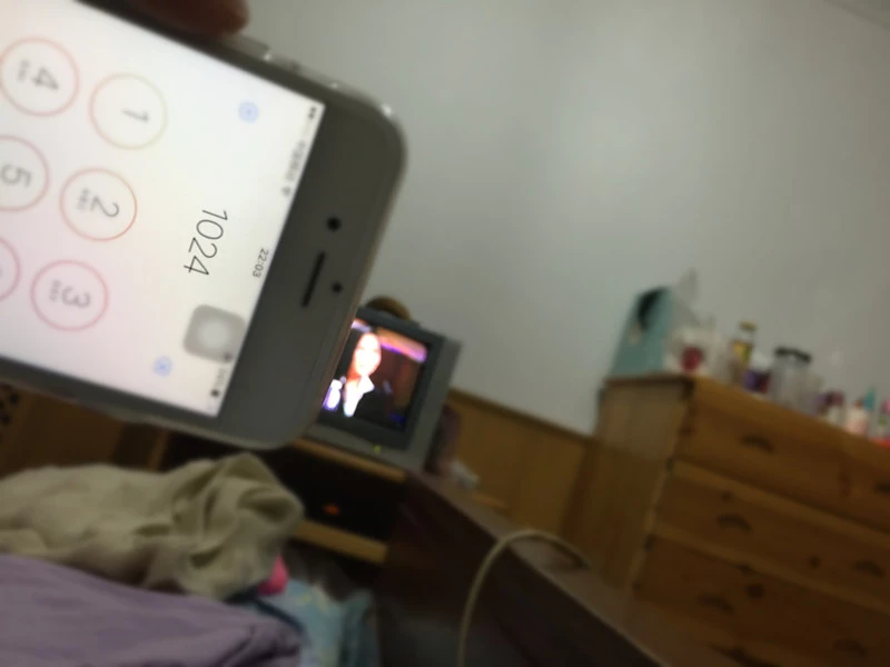 街拍嫩妹，女上疯狂拔插