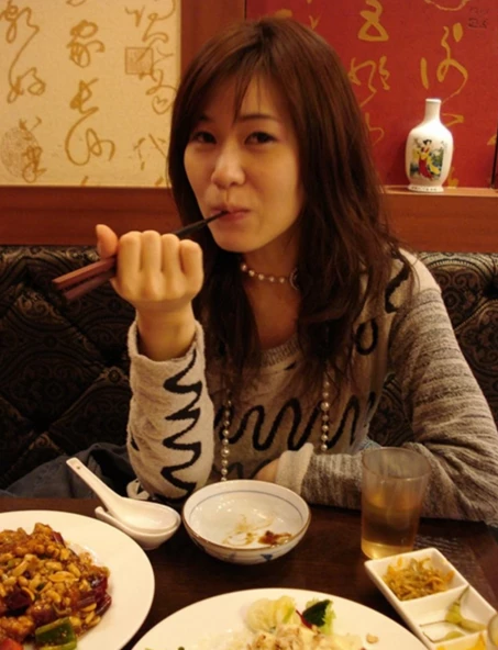 骚女人被操到狂叫