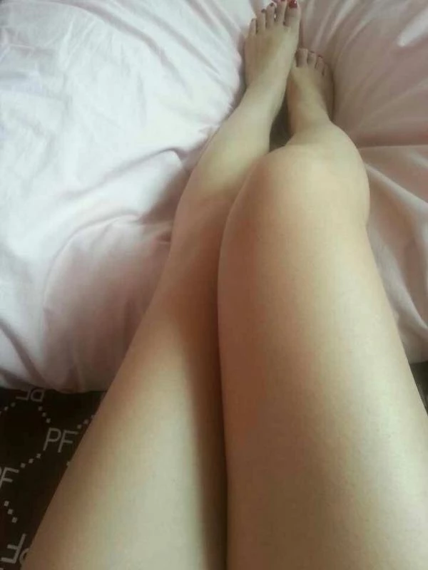 小姨子太猛了在上面把我干翻了