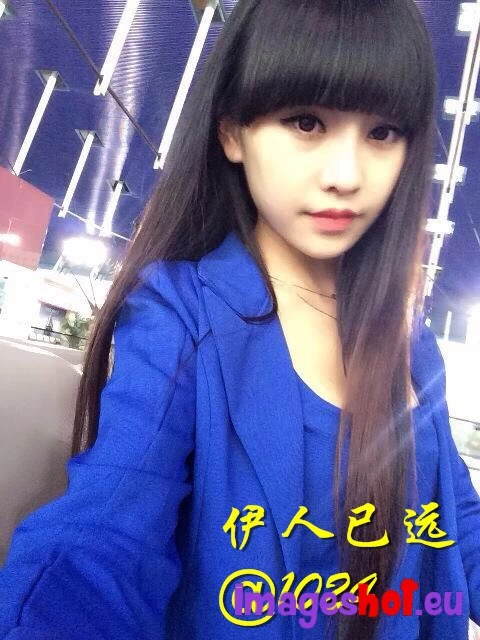 骚话连篇！饭店撩的美乳少妇被我带回家操