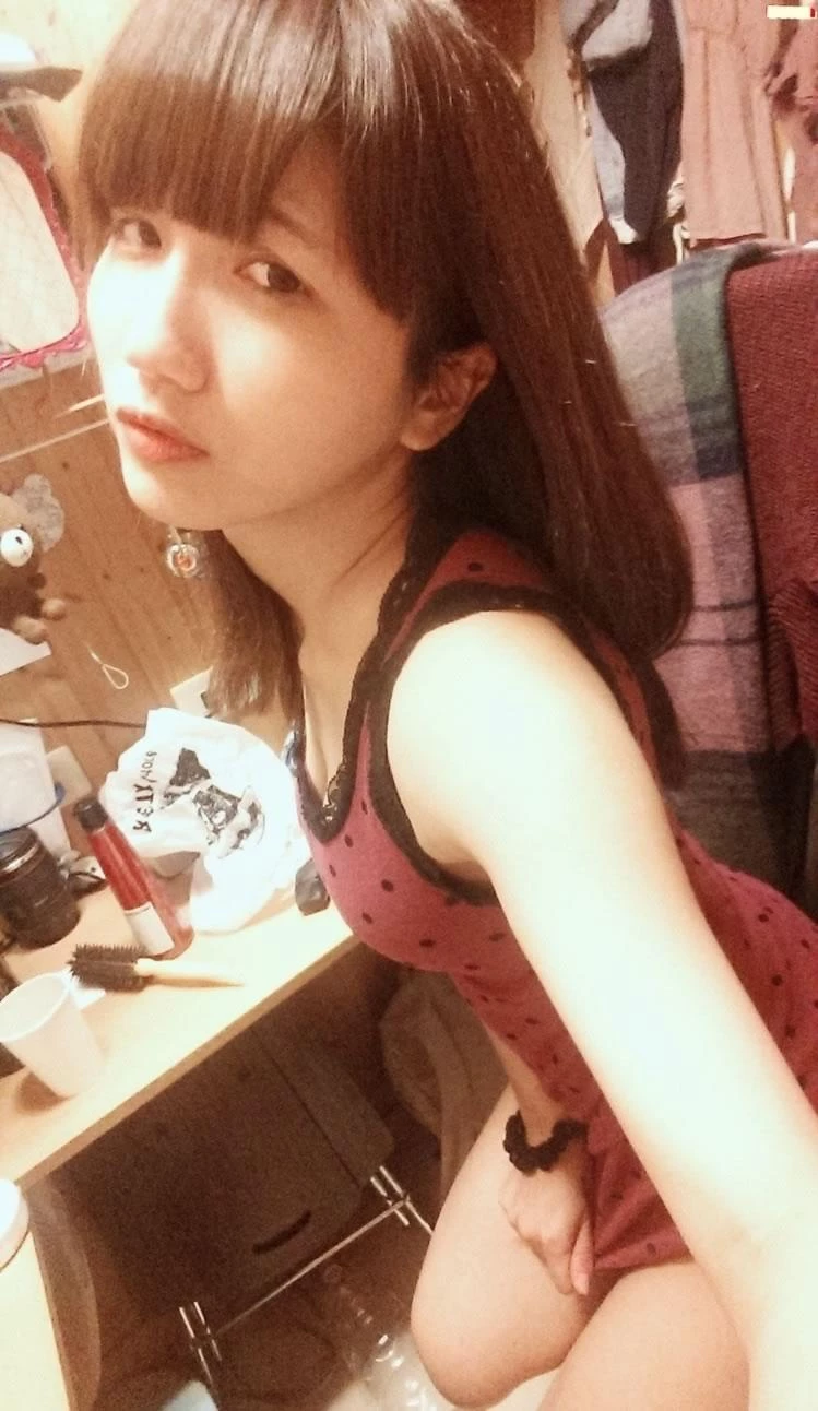完美露脸 极緻口活。验证在2分43秒，这次上不了主页就不拍了