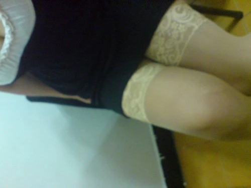 良家女~黑丝美乳女编辑