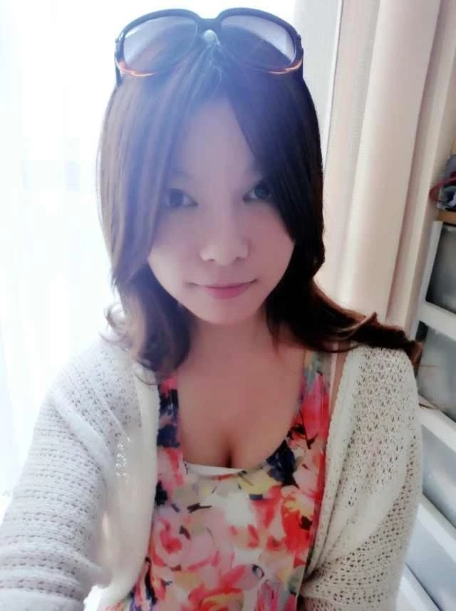 妹子被帅气的男友带回家