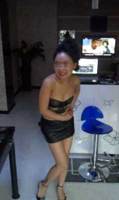 偷情人妻  无套后入美臀