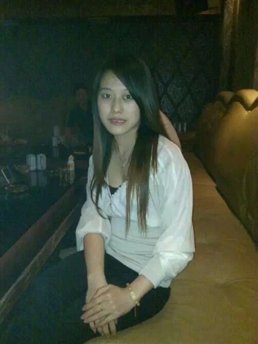 求你了！哥哥不要抓我的辫子，超级骚的双马尾学妹的呐喊！