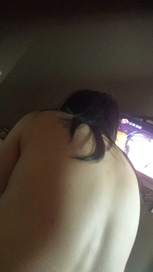 经典后入，臀翘腿长令人彷徨