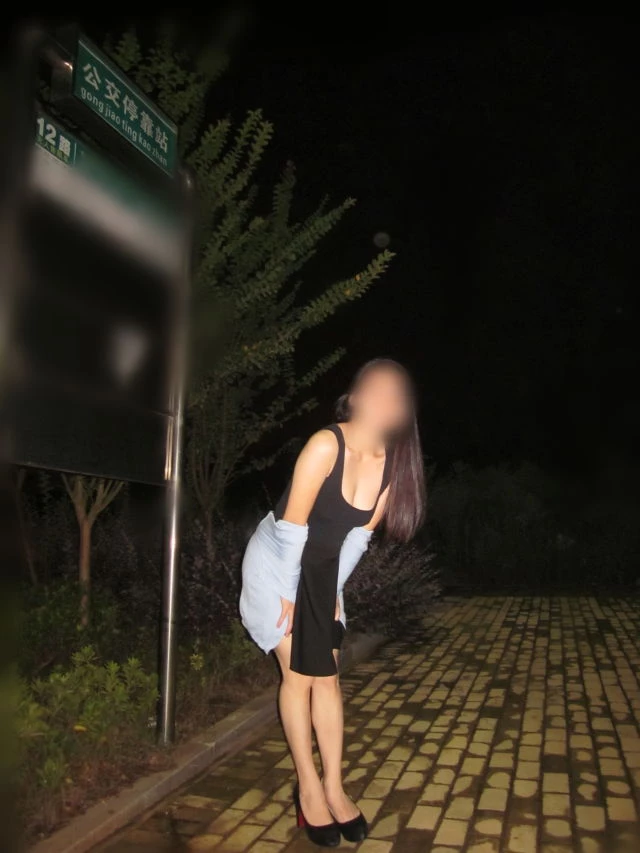 走基层双飞四川熟女情趣丝袜小妈