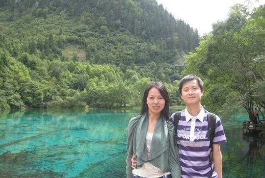 孔雀黑丝，浪的不要不要的