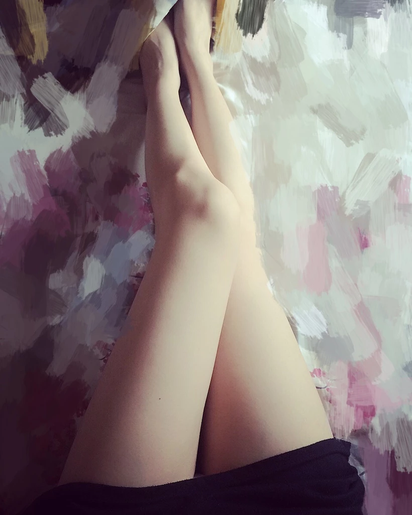甜美系留学小妹，新视角沙发上操，大屁股骑乘后入