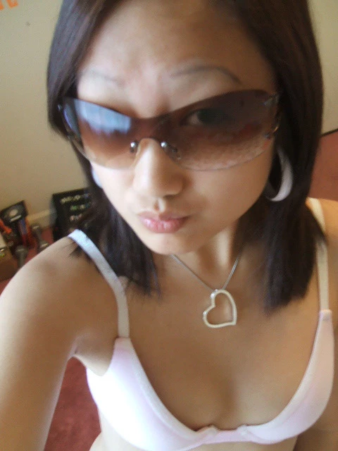 广州18岁日语学生JK制服！骑射声音秒射