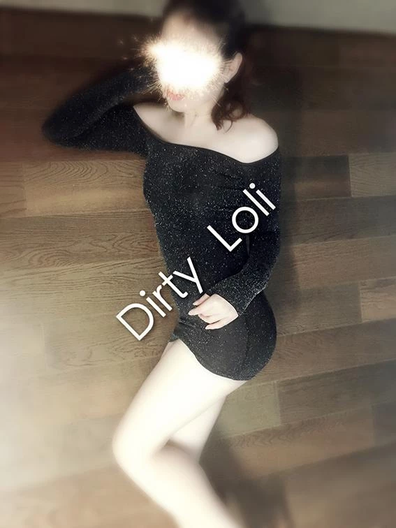 强制内射安全期少妇，精液射满她的骚逼！