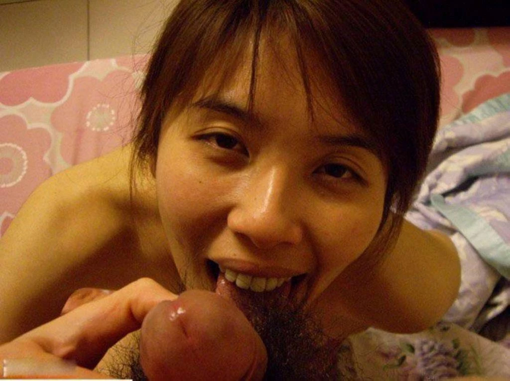 正點少婦炮友家中私拍[19P]