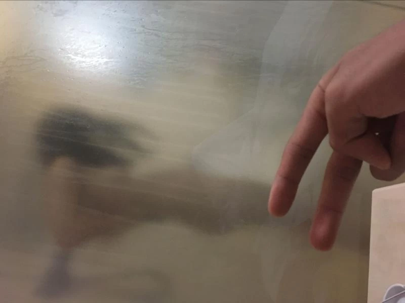 没有什么比自己亲手把单男大鸡巴送入的老婆逼里更刺激了无套内射3p