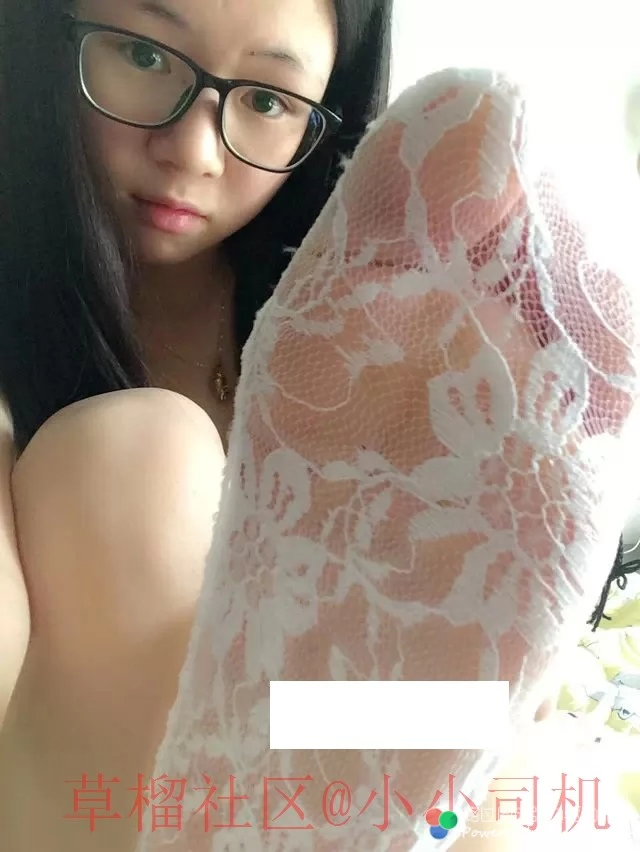 积目聊一下午23岁留学生让我去办公室肏她
