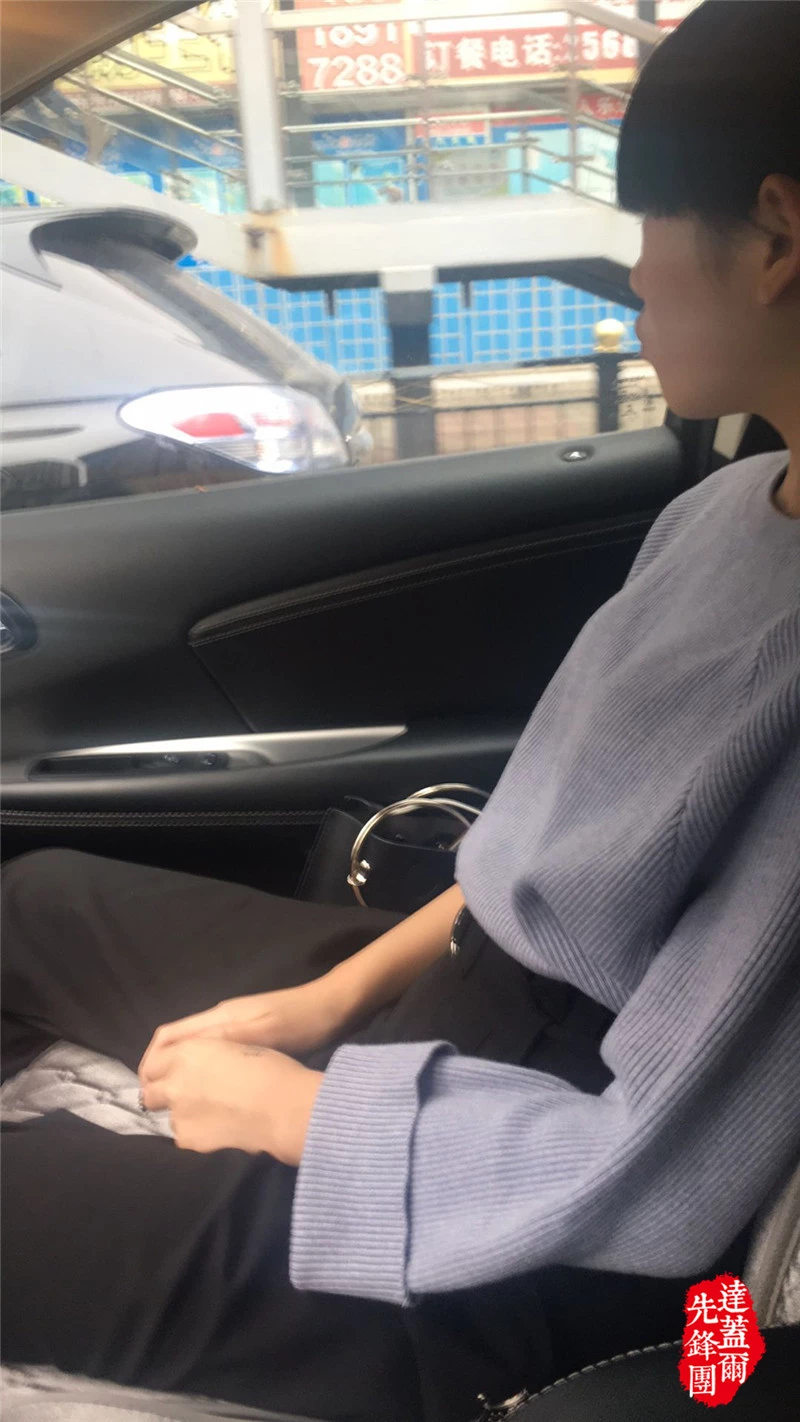 “我太累了喘几声，老公你别多想”边打电话边操，要的就是刺激！