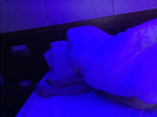 老婆为满足我的癖好纯服务单男结果她说这样更爽有被征服的感觉