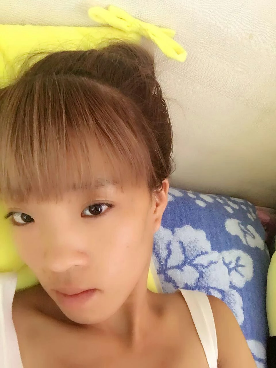追半年拿下的大奶学妹竟给无套