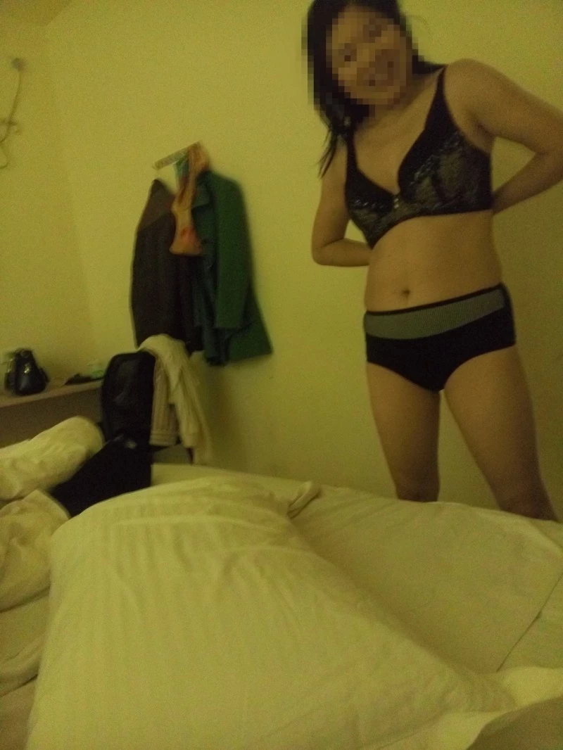 认识很久的风骚淘宝老板娘