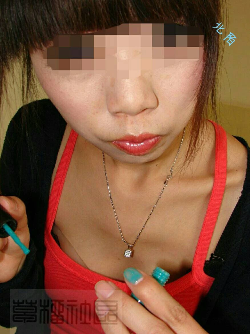 真实记录极品学妹被约到家里疯狂做爱!操到高潮迭起爸妈在家不敢淫叫