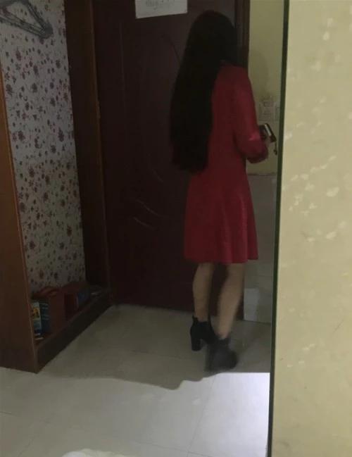 人妻推油3