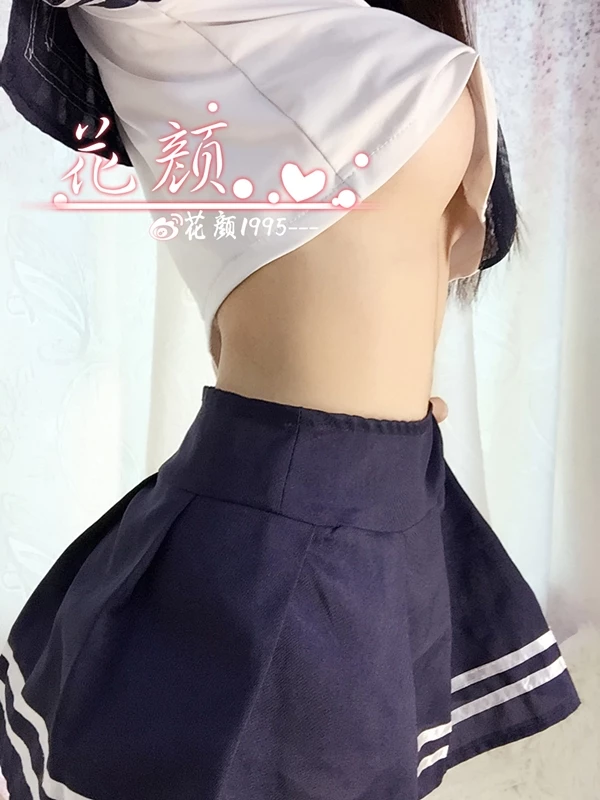 女朋友刚高考完 一起relax doi 最后足交撸射