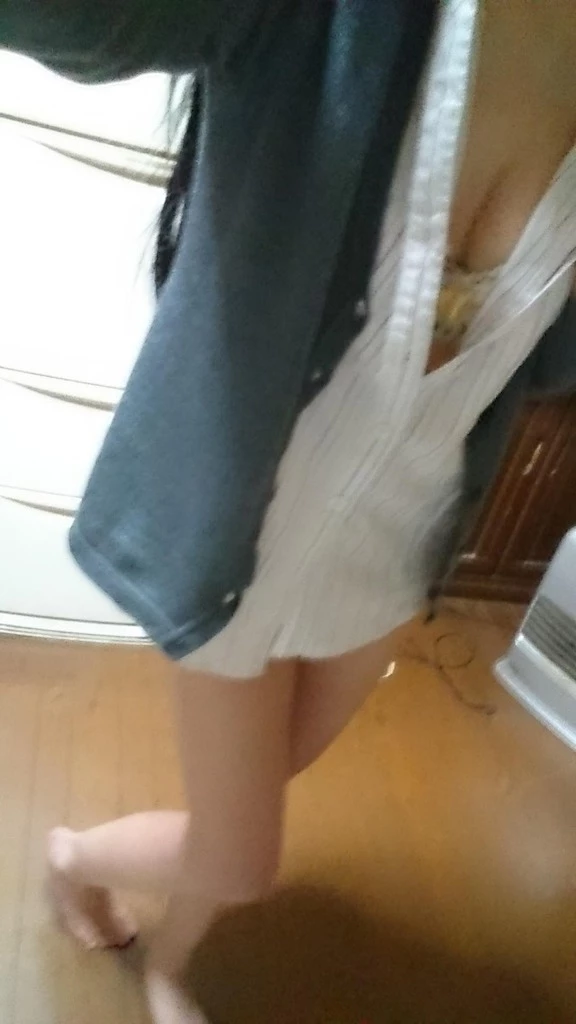 已婚少妇被多人操的大叫