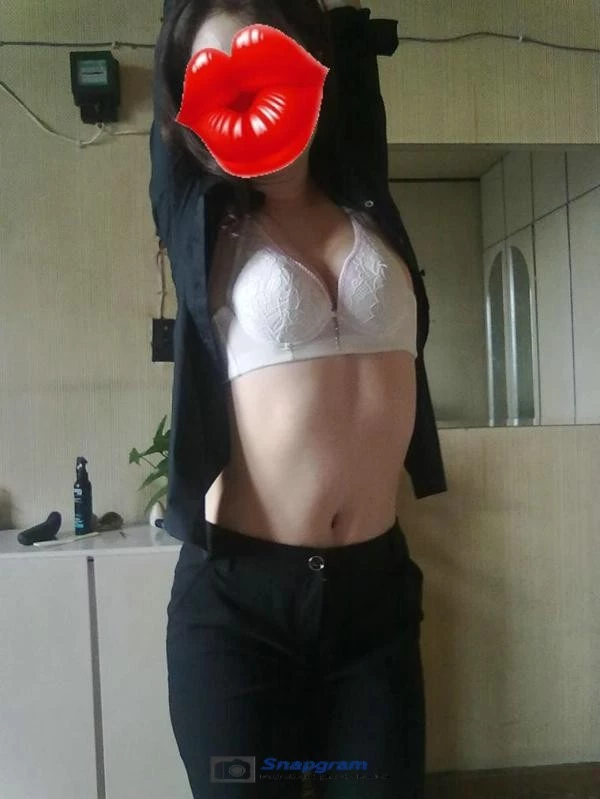 你的精液甜甜的真好喝