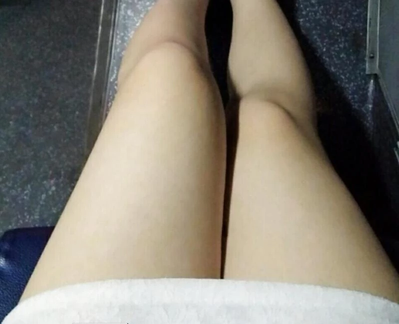 全程剧情对白，白船袜足交调教喷射