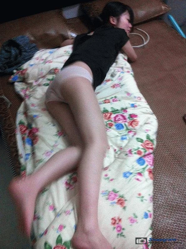 又被你操喷了老板你咋这么猛？喷水女秘书