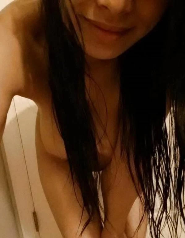 [原创] 这屁股给几分？你能操几次？安排你们要的灰丝哈