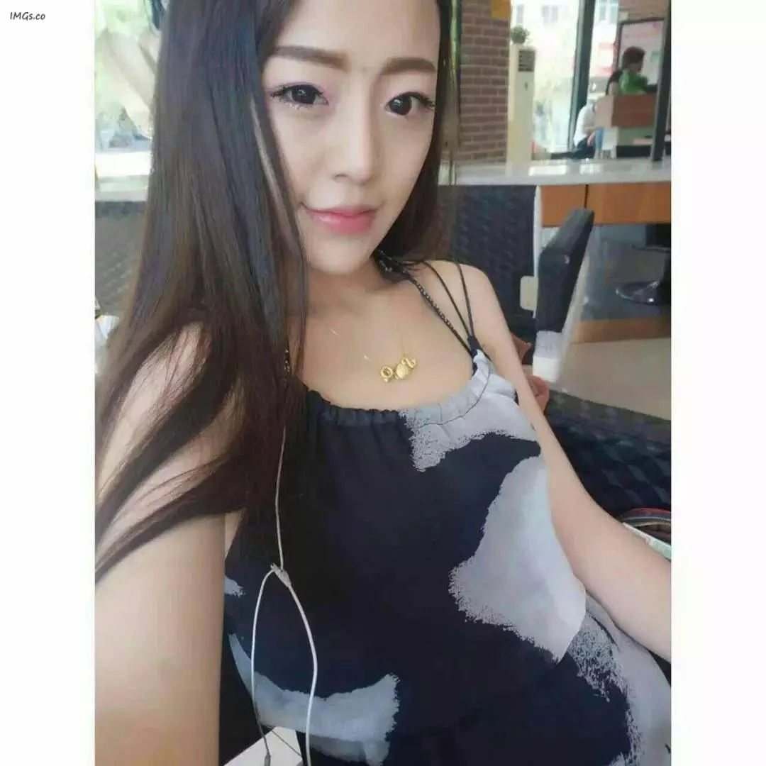 劲爆！再现警花做爱视频厕所门绝版收藏