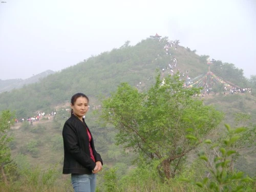 冰城女王露脸黑丝足交调教狗奴