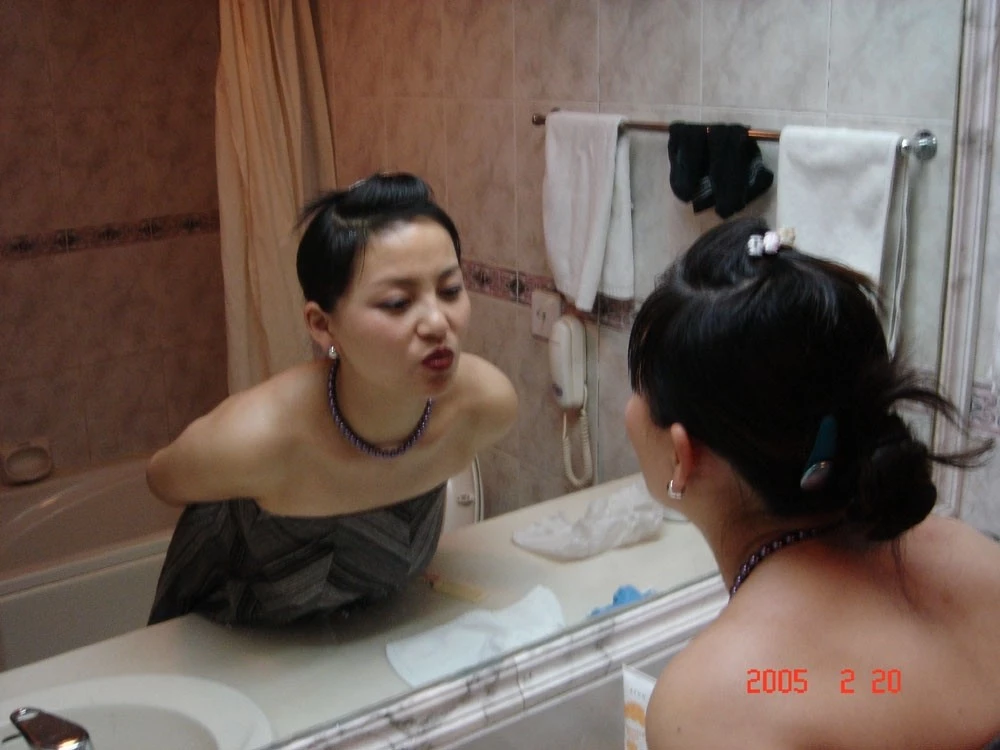 极品娇媚少妇带着女儿来找男人偷情，唉，我怎幺就遇不到呢[26P]