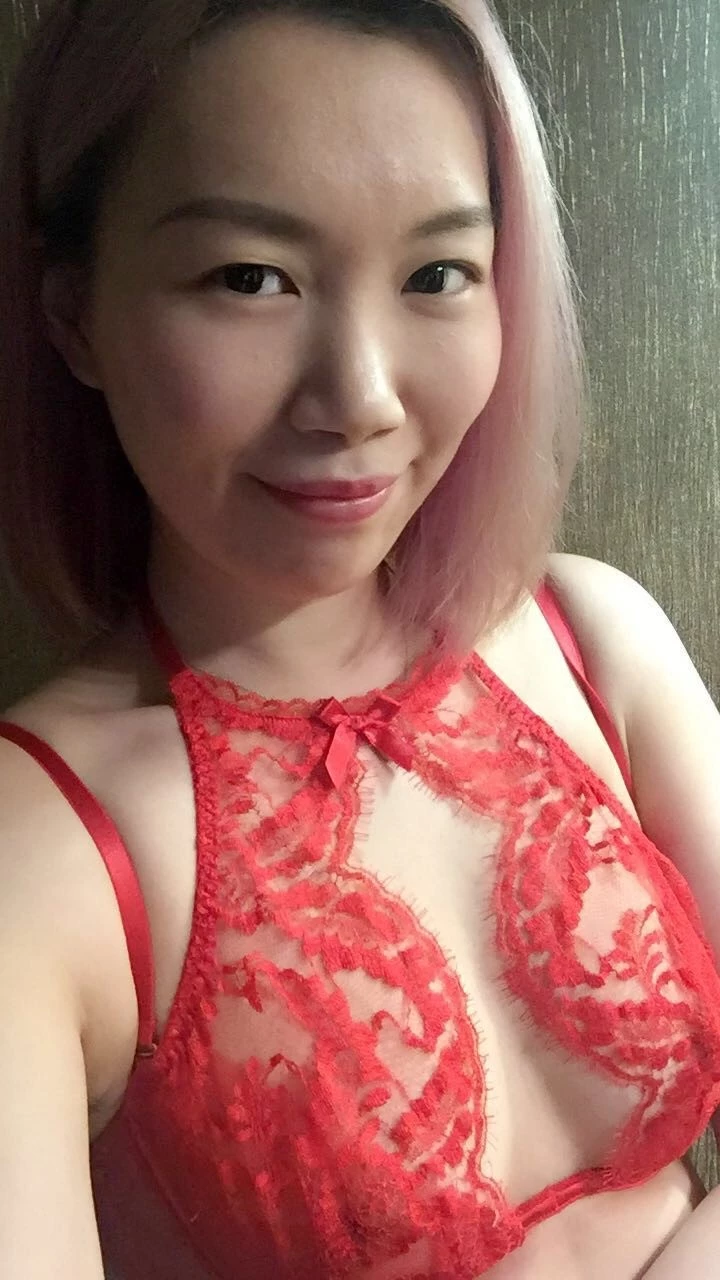 漂流瓶摇到的小姐姐们，含生活照[24P]