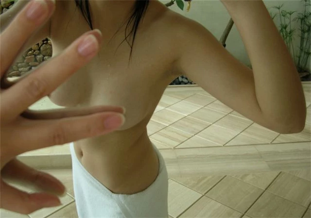 美美爱洗澡[10P]