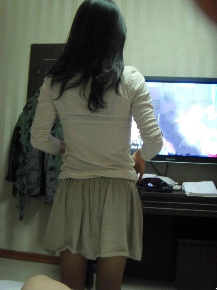 喜欢后入的文静师奶[19P]