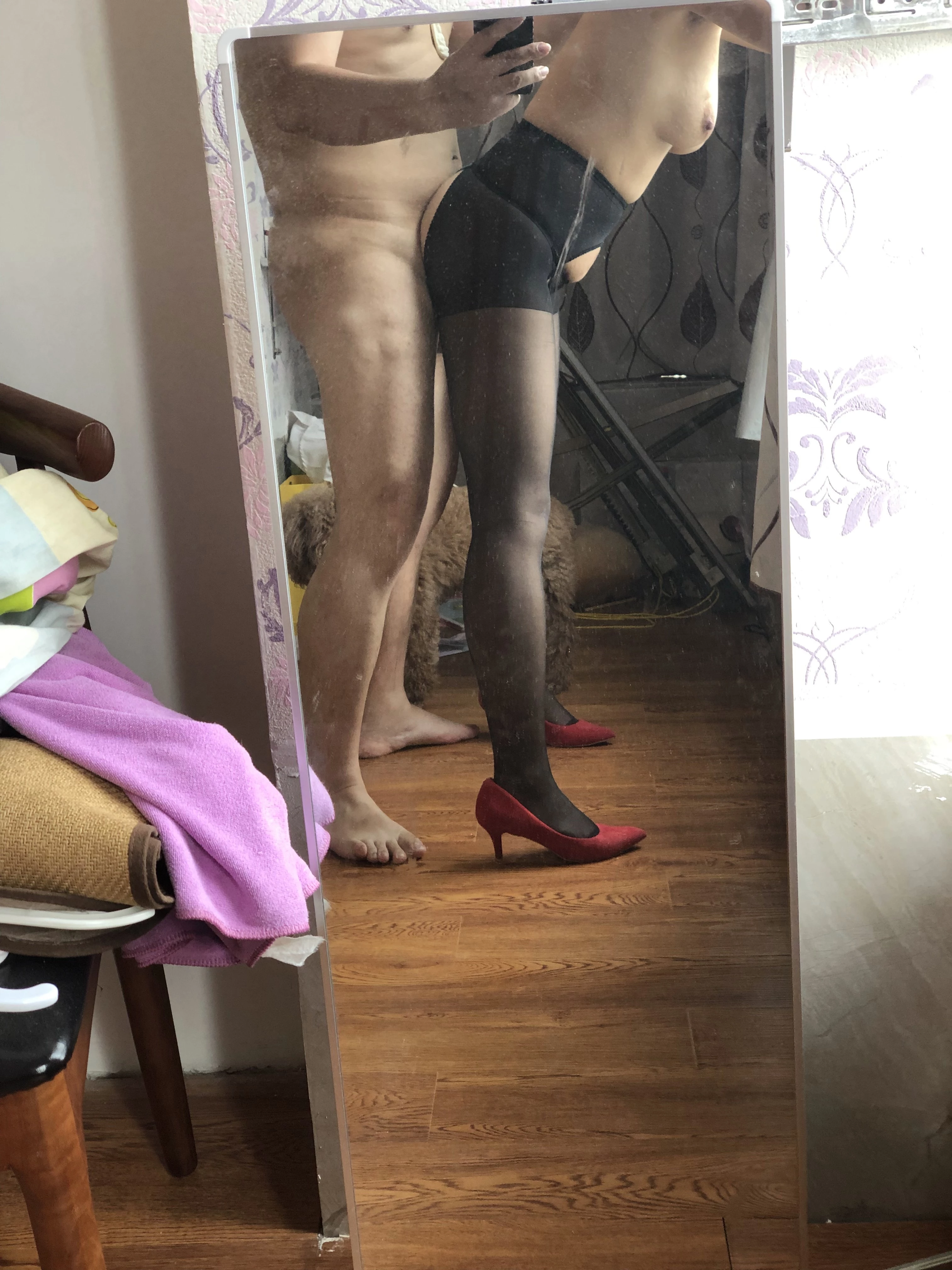 [原创投稿][六九公社]老夫老妻玩玩黑丝SM，我们会认真看评论的哦[10P]