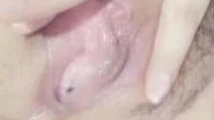 喜欢自扣的骚女[10P]