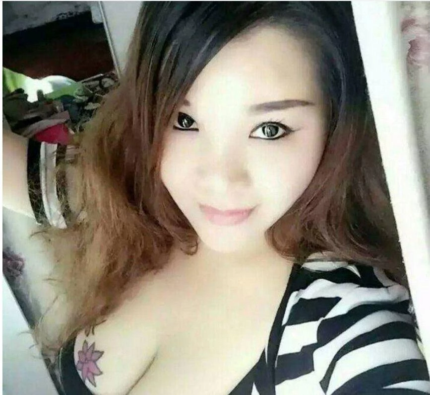风骚中熟见一回把我吸干，蛋蛋都疼了[10P]