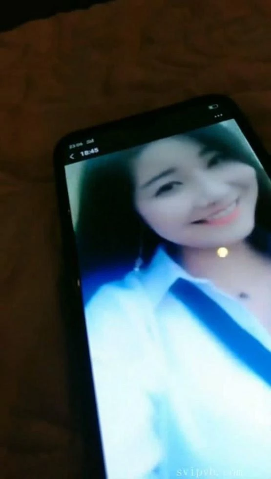 约胸大漂亮的牛仔短裤美女宾馆啪啪[14P]