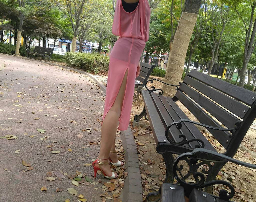 很刺激的公园户外拍摄[13P]
