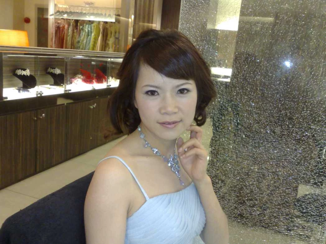 展现她淫蕩风骚的那一面，口活非常棒[11P]
