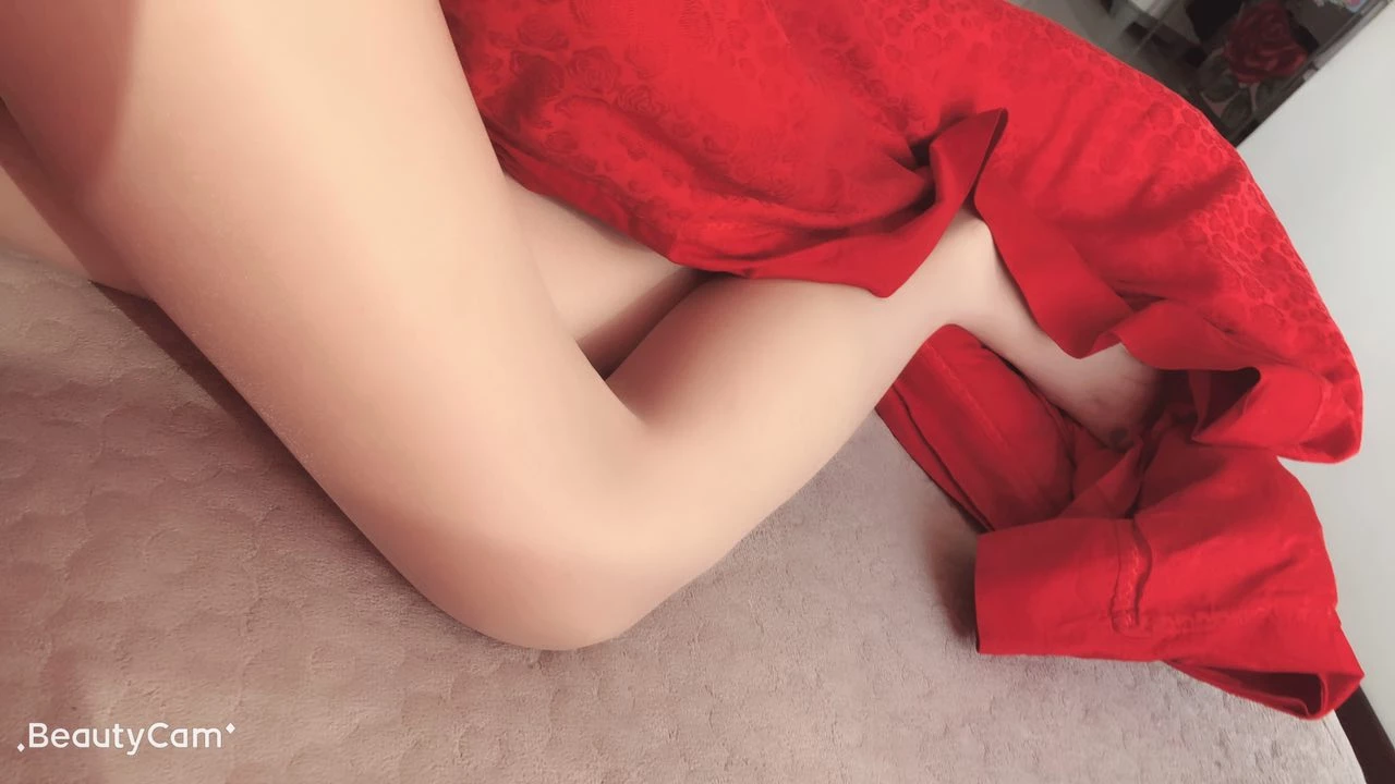 [原创]黑丝肉丝灰丝狂草骚妻[小草哥][20P]