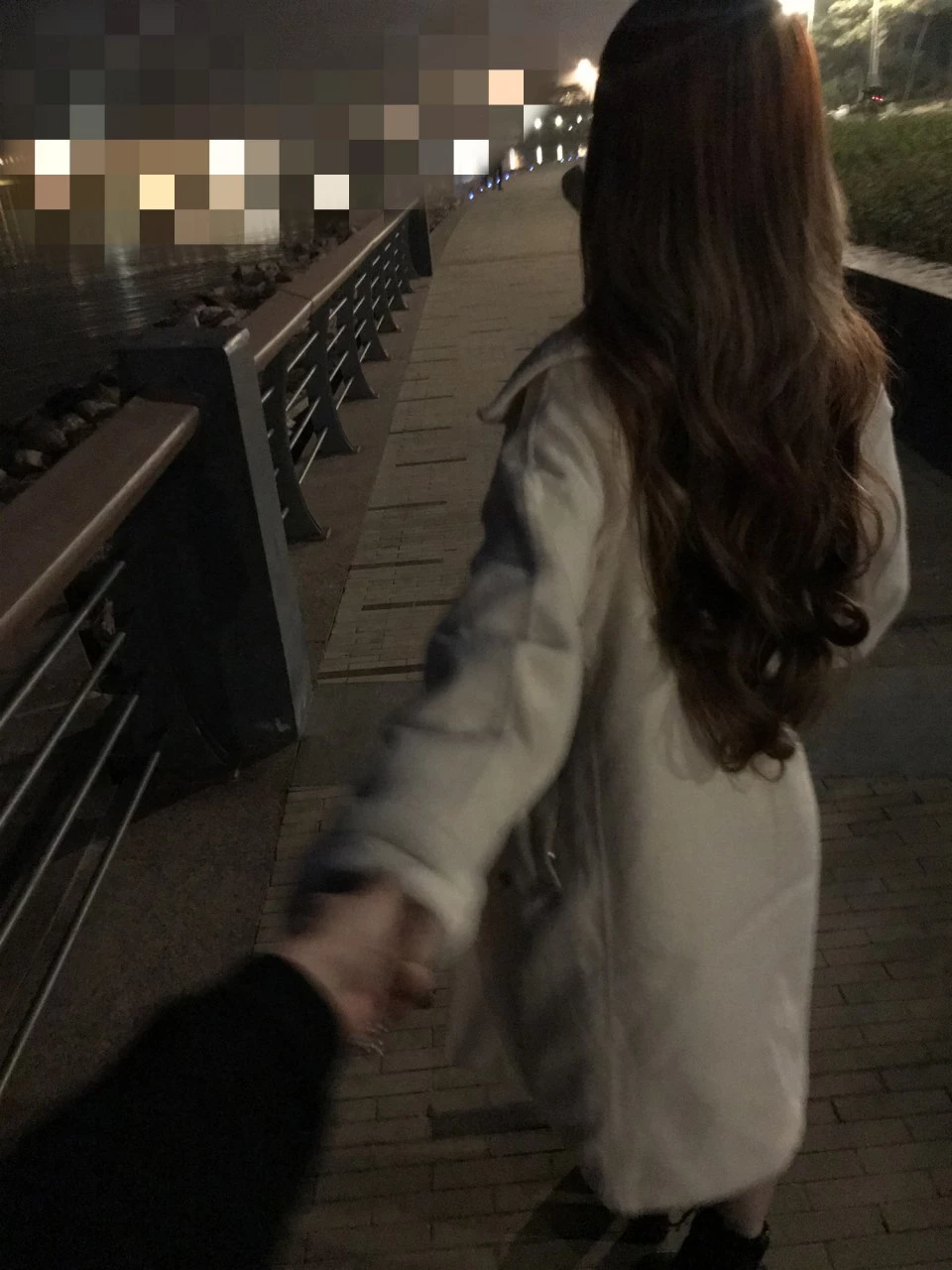 近期搞定的小骚妇[17P]