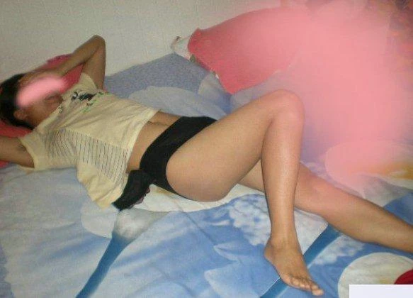 撕破丝袜的感觉一直都很好[11P]