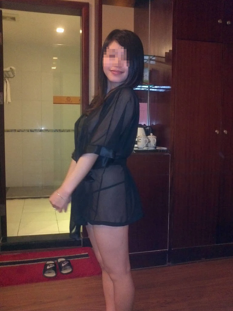 一放假就找情人打炮[14P]